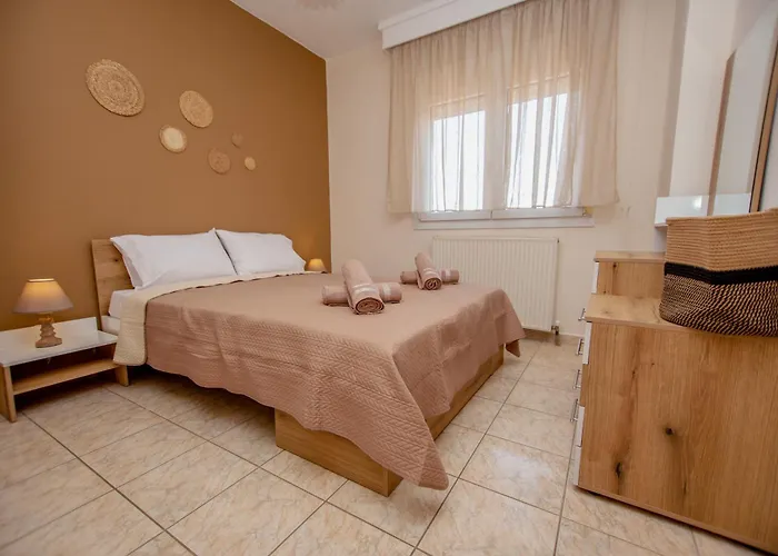 Apartmán Theros 5 *